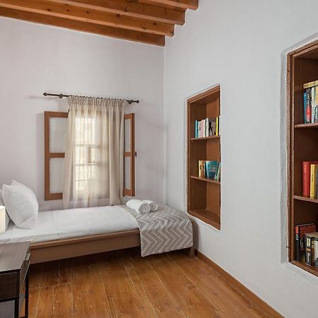 Rustic Self-Inn Rhodes City Екстериор снимка